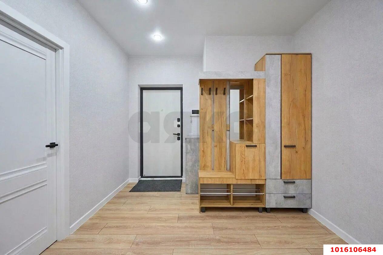 Фото №9: 2-комнатная квартира 68&nbsp;м², 8/16&nbsp;эт. - Краснодар, Прикубанский внутригородской округ, мкр. жилой комплекс Самолёт-4, ул. Ивана Беличенко, 95к1