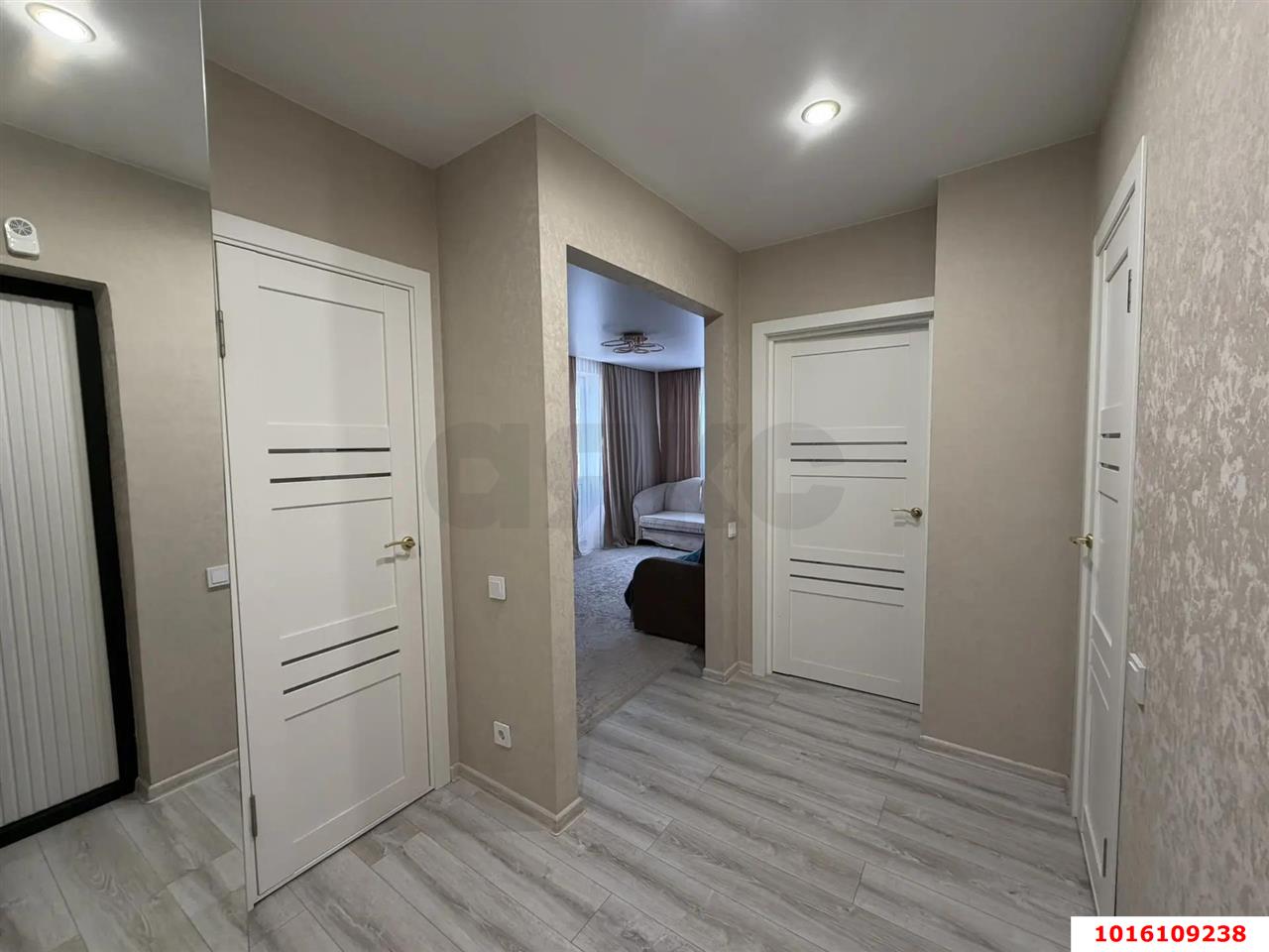 Фото №8: 2-комнатная квартира 60&nbsp;м², 16/17&nbsp;эт. - Краснодар, Прикубанский внутригородской округ, мкр. жилой комплекс Сармат, ул. Западный Обход, 65к1