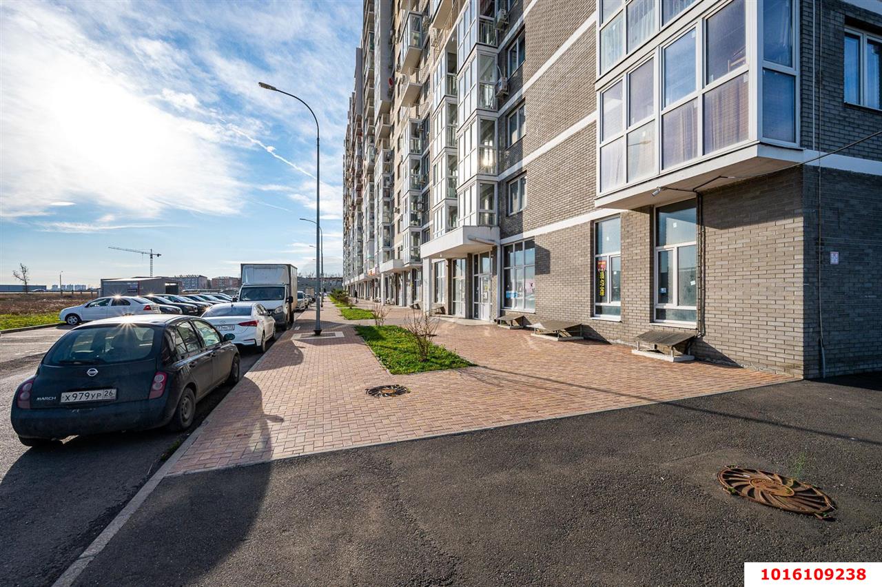 Фото №15: 2-комнатная квартира 60&nbsp;м², 16/17&nbsp;эт. - Краснодар, Прикубанский внутригородской округ, мкр. жилой комплекс Сармат, ул. Западный Обход, 65к1
