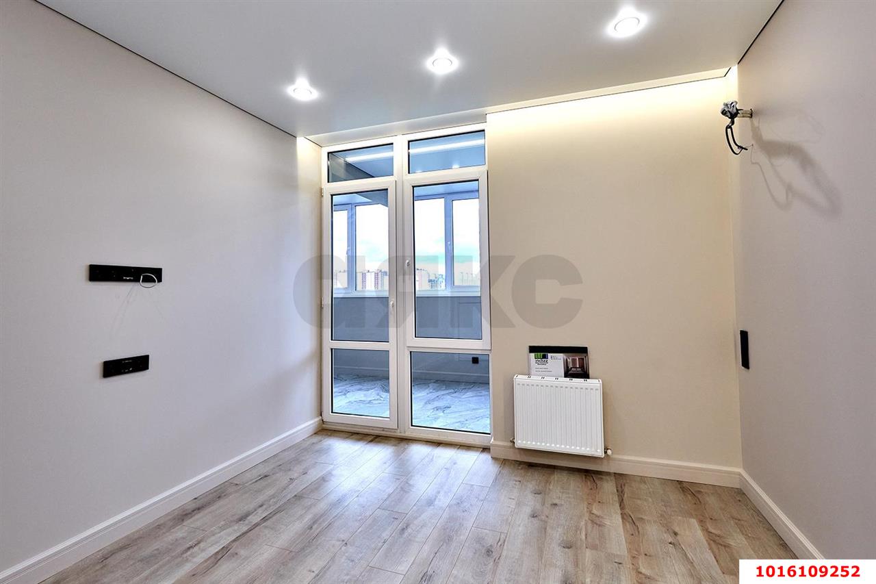 Фото №4: 1-комнатная квартира 55&nbsp;м², 14/25&nbsp;эт. - Краснодар, Прикубанский внутригородской округ, мкр. Любимово, 11/1