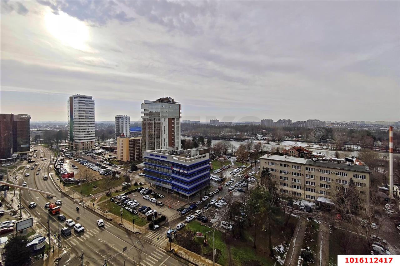 Фото №15: 3-комнатная квартира 136&nbsp;м², 13/16&nbsp;эт. - Краснодар, Западный внутригородской округ, мкр. Центральный, ул. Кубанская набережная, 56