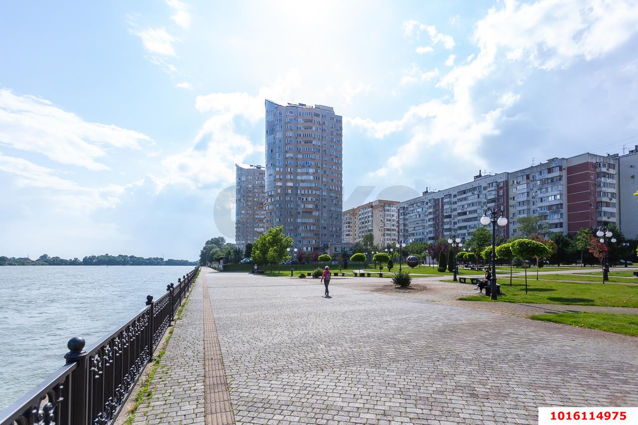 Фото №18: 1-комнатная квартира 62&nbsp;м², 20/22&nbsp;эт. - Краснодар, Западный внутригородской округ, мкр. Юбилейный, ул. Рождественская набережная, 2