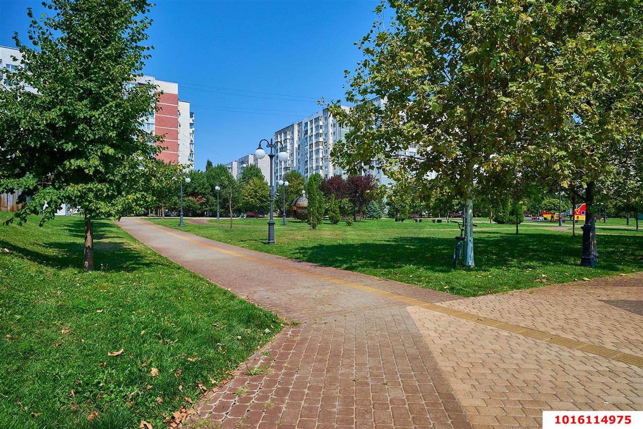 Фото №16: 1-комнатная квартира 62&nbsp;м², 20/22&nbsp;эт. - Краснодар, Западный внутригородской округ, мкр. Юбилейный, ул. Рождественская набережная, 2