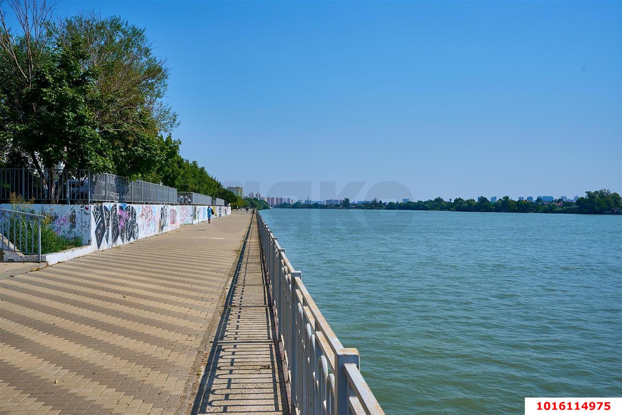 Фото №15: 1-комнатная квартира 62&nbsp;м², 20/22&nbsp;эт. - Краснодар, Западный внутригородской округ, мкр. Юбилейный, ул. Рождественская набережная, 2