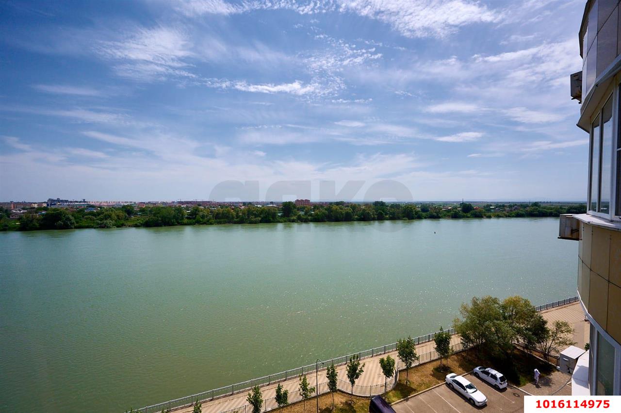 Фото №12: 1-комнатная квартира 62&nbsp;м², 20/22&nbsp;эт. - Краснодар, Западный внутригородской округ, мкр. Юбилейный, ул. Рождественская набережная, 2