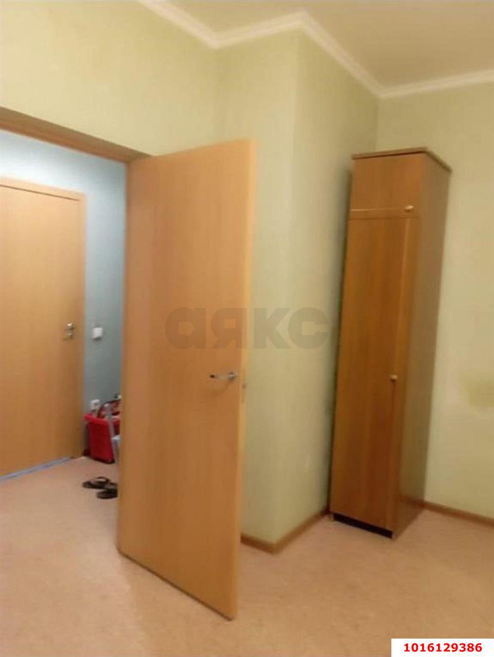 Фото №3: 1-комнатная квартира 38&nbsp;м², 4/4&nbsp;эт. - Знаменский, мкр. Карасунский внутригородской округ, ул. Гагарина, 6/4