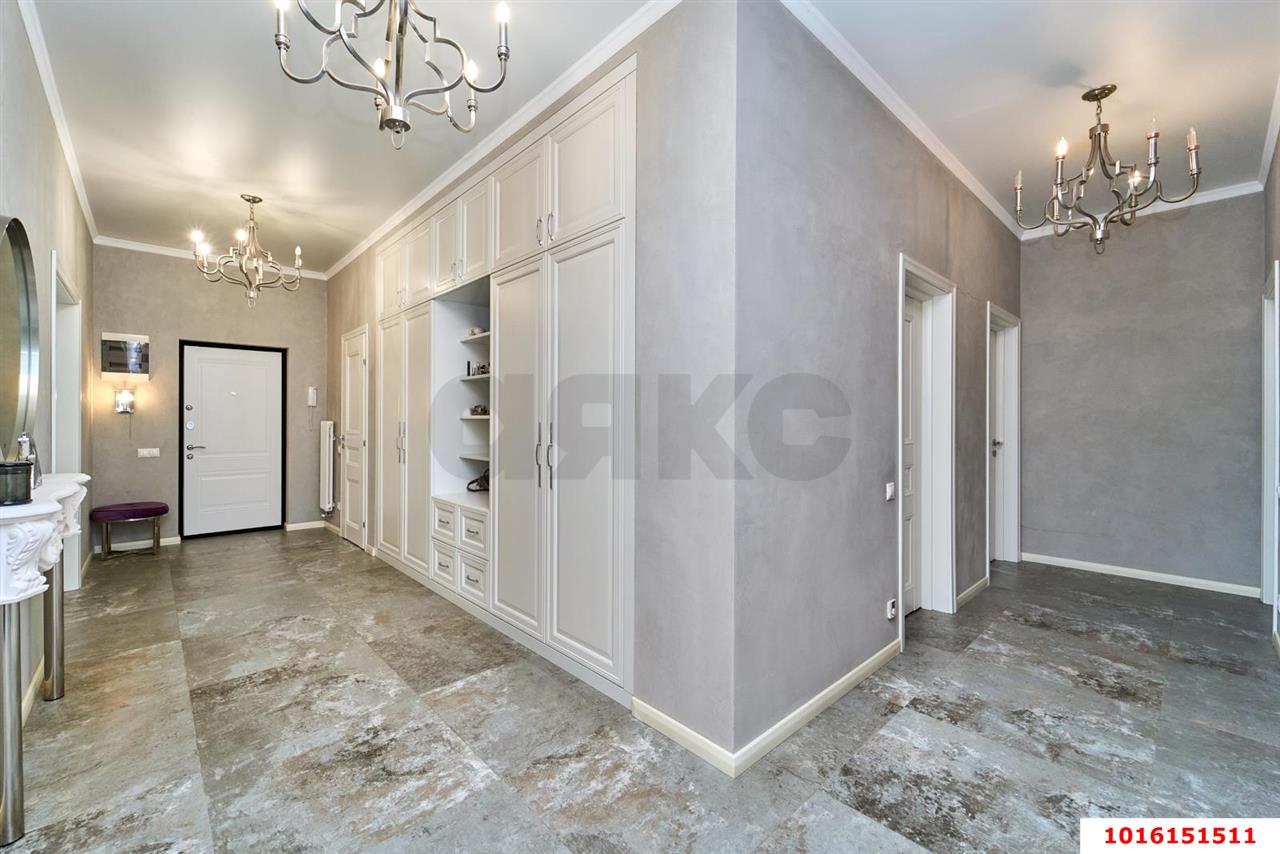 Фото №5: 3-комнатная квартира 182&nbsp;м², 1/4&nbsp;эт. - Краснодар, Прикубанский внутригородской округ, мкр. Немецкая Деревня, пр-кт Гёте, 10