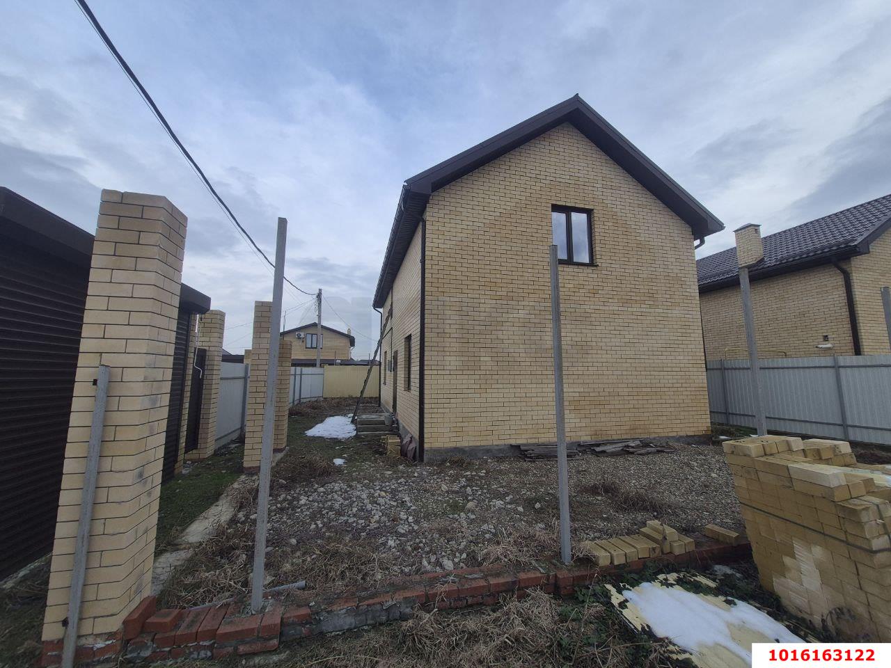 Фото №2: Дом 128&nbsp;м² + 3.62&nbsp;сот., 2&nbsp;эт. - Краснодар, Прикубанский внутригородской округ, мкр. КП Золотой город, пр-д 2-й Мартыновский, 74к1