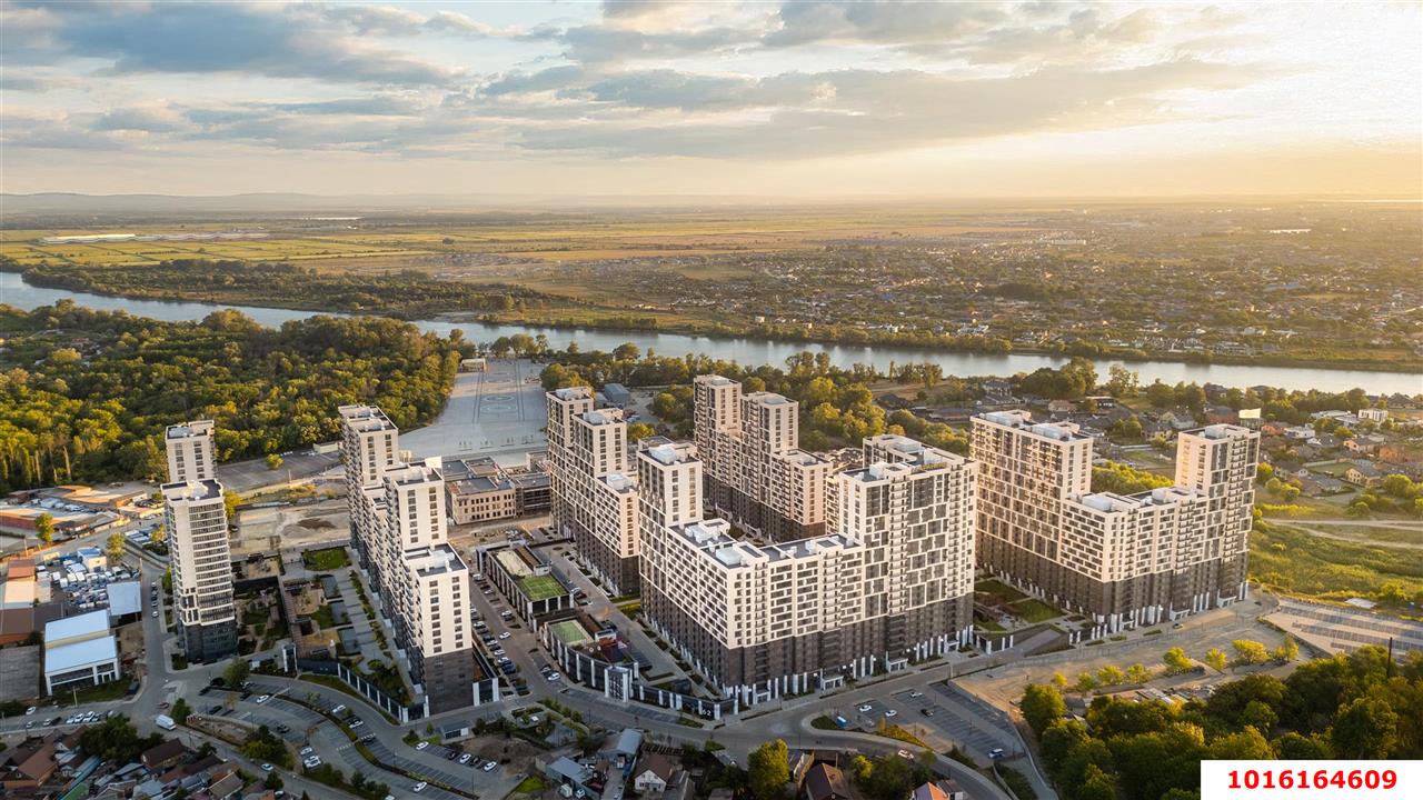 Фото №3: Торговое помещение 1200&nbsp;м², 1/24&nbsp;эт. - Краснодар, Центральный внутригородской округ, мкр. Черёмушки, ул. Обрывная, 132