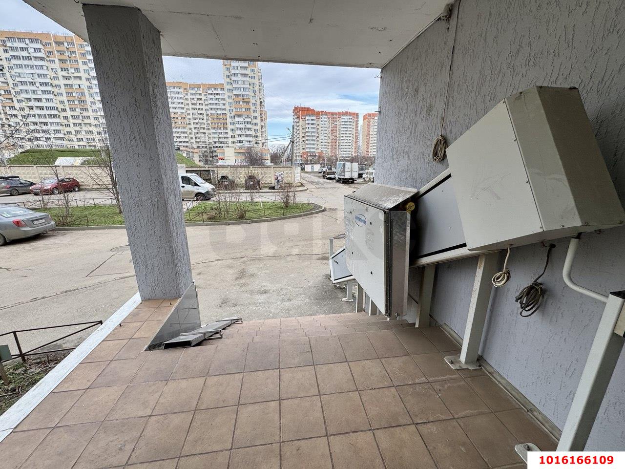 Фото №4: Торговое помещение 219&nbsp;м², 1/16&nbsp;эт. - Краснодар, Прикубанский внутригородской округ, мкр. Восточно-Кругликовский, ул. Героев-Разведчиков, 26/1