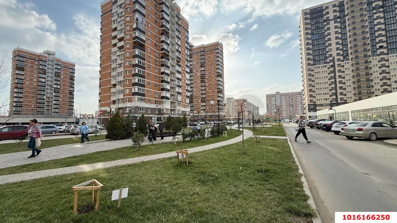 Фото №9: Торговое помещение 86&nbsp;м², 1/19&nbsp;эт. - Краснодар, Прикубанский внутригородской округ, Россинского, мкр. жилой комплекс Дружный-2, б-р Адмиралтейский, 3