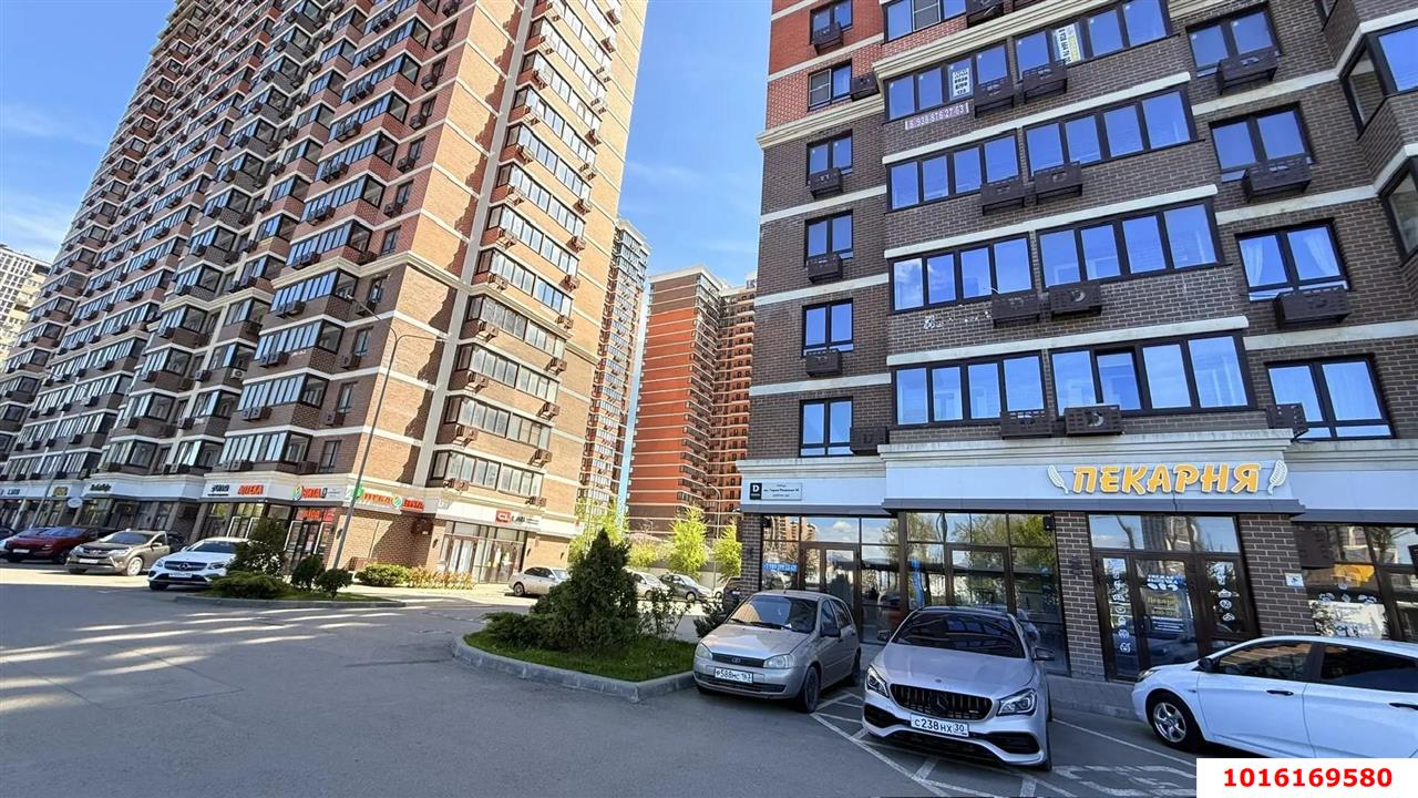 Фото №6: Торговое помещение 54&nbsp;м², 1/24&nbsp;эт. - Краснодар, Прикубанский внутригородской округ, мкр. Парк Победы, ул. Героя Пешкова, 14