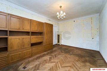 Фото №1: 2-комнатная квартира 44 м², 2/2 эт. - Краснодар, мкр. Центральный, ул. Янковского, 102