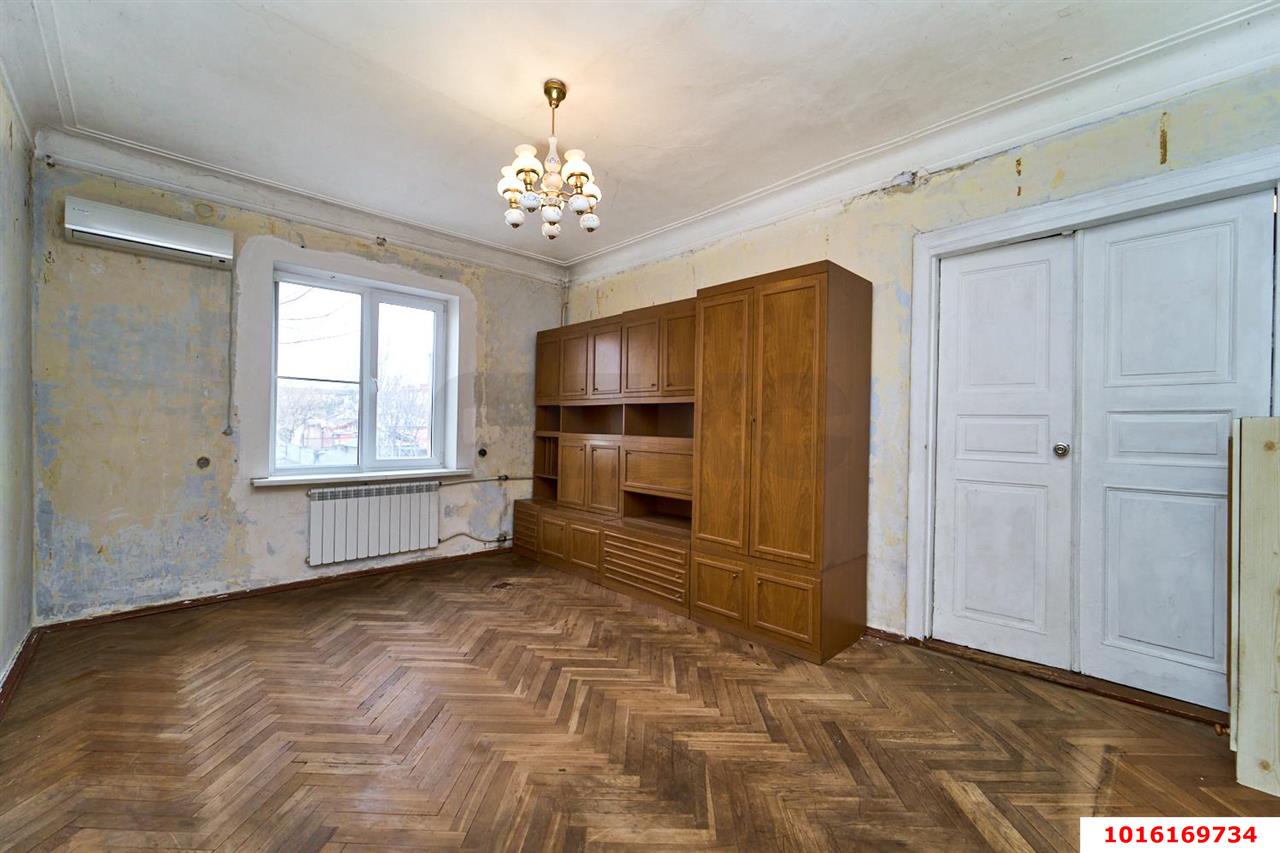Фото №3: 2-комнатная квартира 44&nbsp;м², 2/2&nbsp;эт. - Краснодар, Центральный внутригородской округ, мкр. Центральный, ул. Янковского, 102
