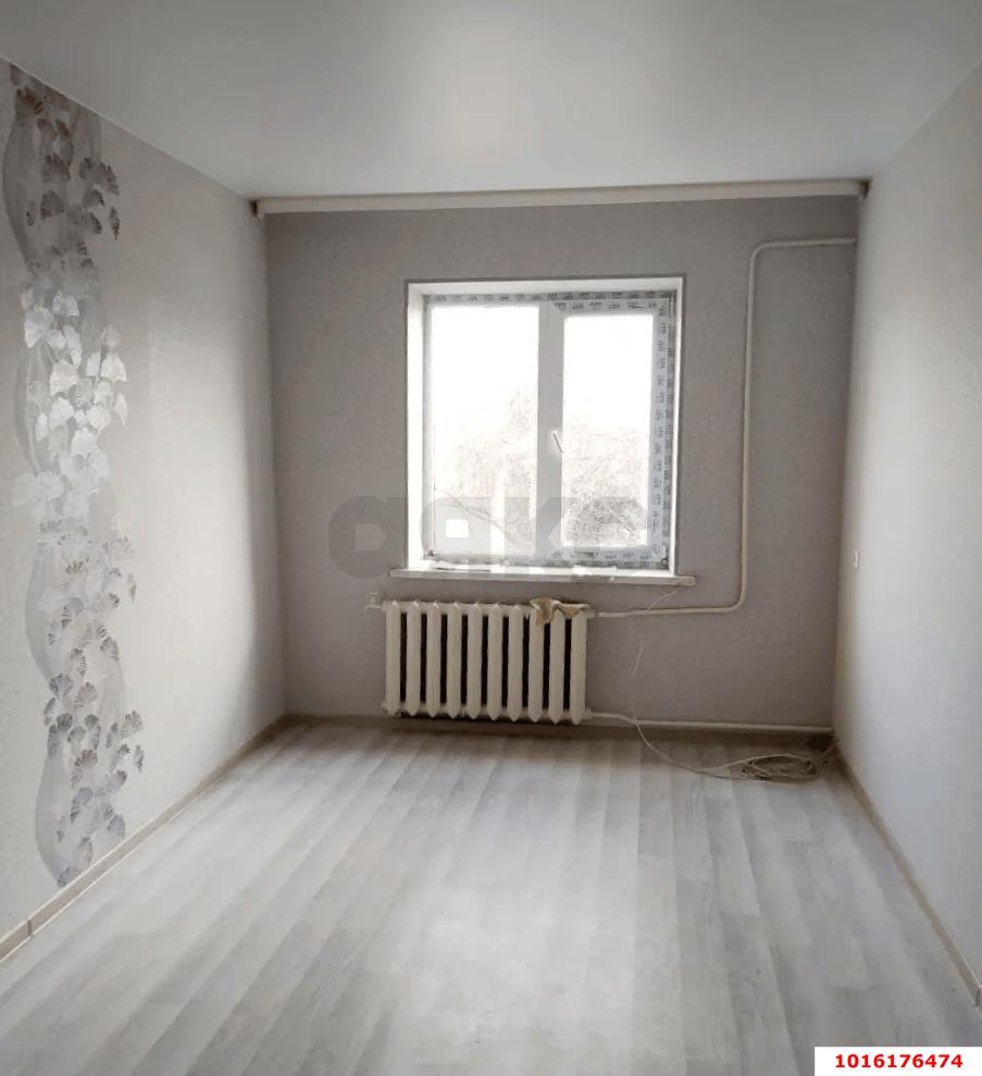 Фото №1: 3-комнатная квартира 55&nbsp;м², 1/2&nbsp;эт. - Старонижестеблиевская, ул. Кубанская, 27
