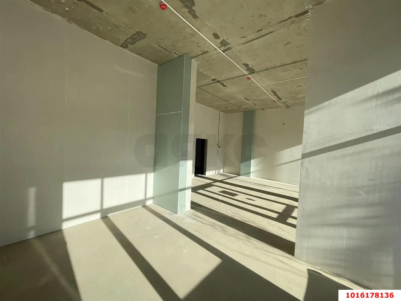 Фото №8: Торговое помещение 63&nbsp;м², 1/9&nbsp;эт. - Краснодар, Прикубанский внутригородской округ, мкр. жилой комплекс Друзья, ул. имени Генерала Брусилова, 28к2