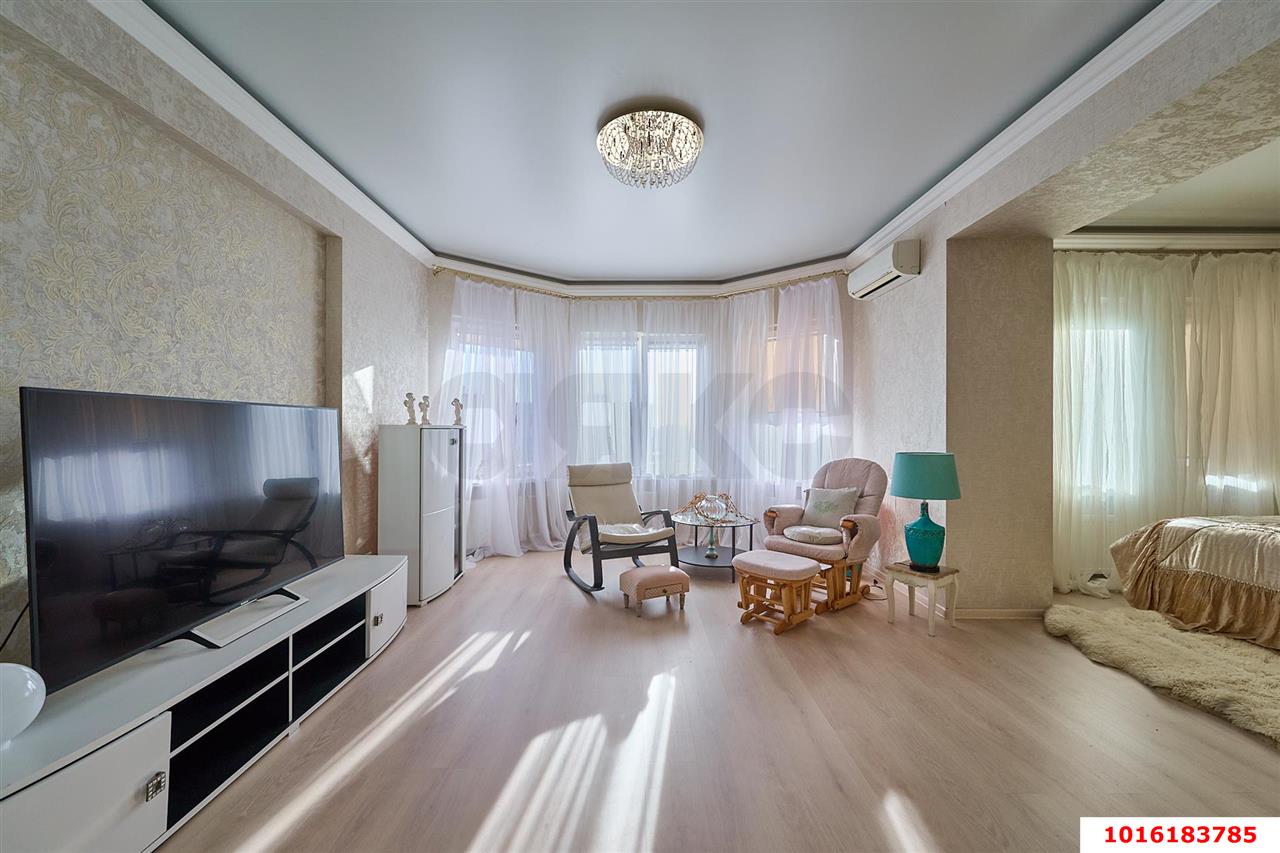 Фото №7: Пентхаус 152&nbsp;м², 16/17&nbsp;эт. - Краснодар, Западный внутригородской округ, Фестивальный, мкр. жилой комплекс Триумф, ул. имени П.М. Гаврилова, 27