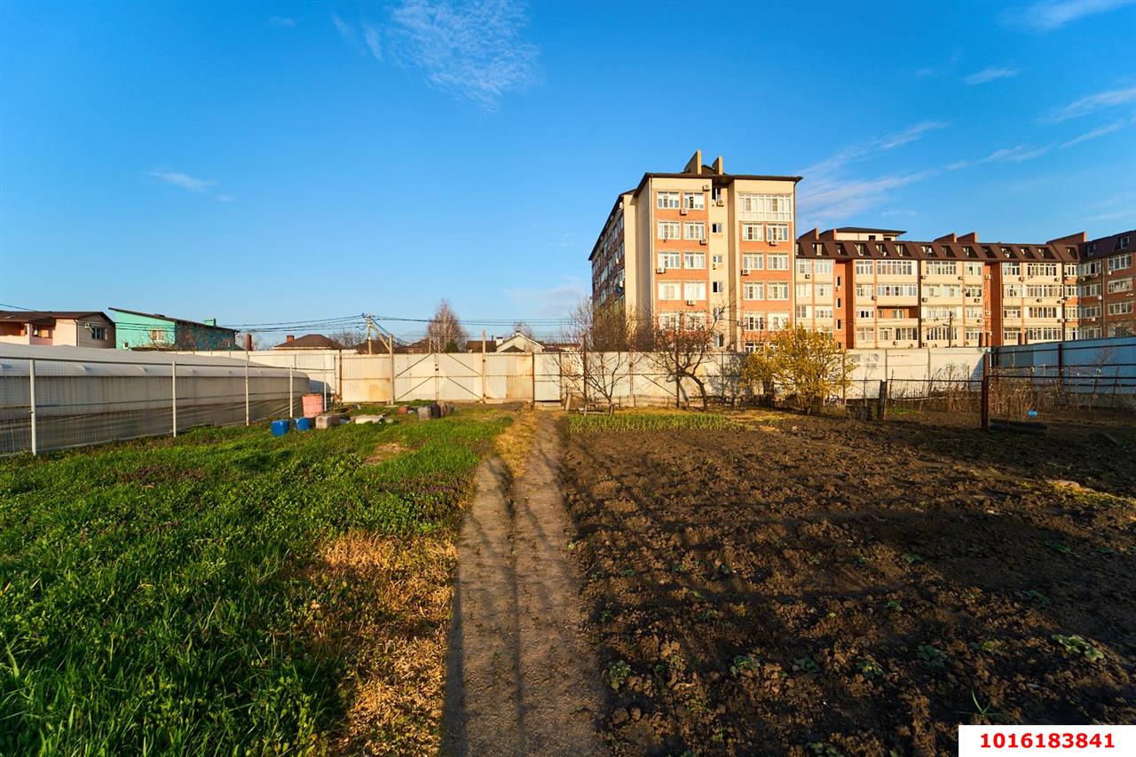 Фото №2: Дом 44&nbsp;м² + 5&nbsp;сот., 1&nbsp;эт. - Краснодар, Прикубанский внутригородской округ, Калинино, мкр. Завод Радиоизмерительных Приборов, ул. 1 Мая, 576