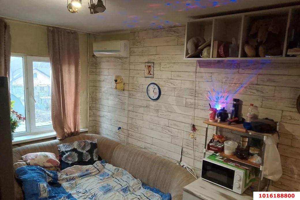 Фото №3: 1-комнатная квартира 37&nbsp;м², 1/4&nbsp;эт. - Краснодар, Карасунский внутригородской округ, мкр. Камвольно-суконный Комбинат, пр-д 1-й Онежский, 25