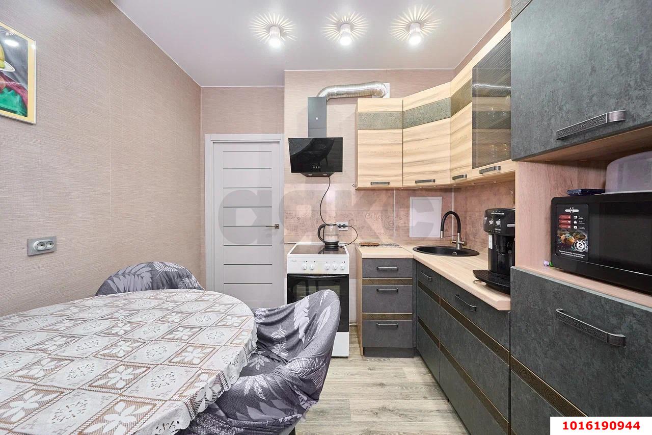 Фото №5: 2-комнатная квартира 60&nbsp;м², 4/5&nbsp;эт. - Краснодар, Прикубанский внутригородской округ, мкр. ЖК Подсолнухи, ул. Сахалинская, 15к6