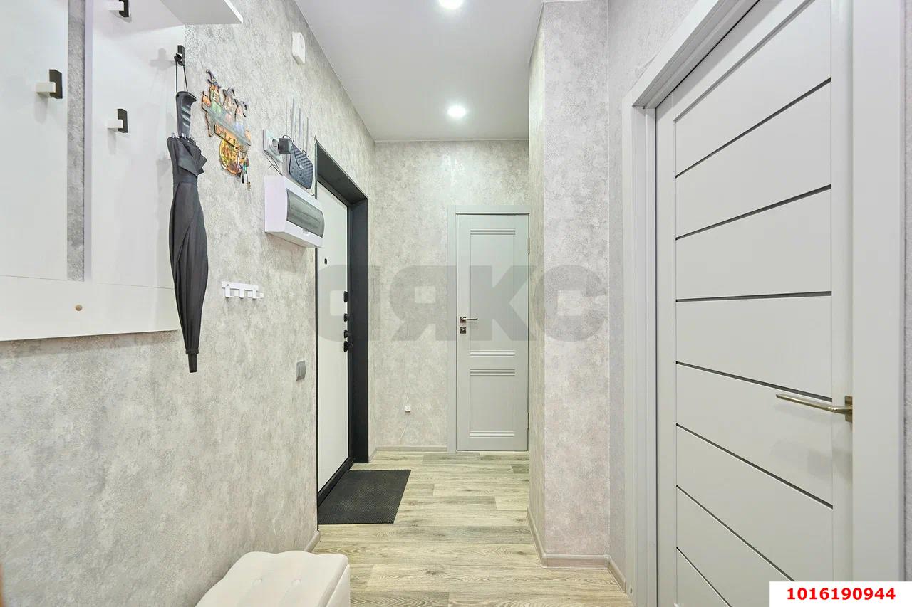 Фото №8: 2-комнатная квартира 60&nbsp;м², 4/5&nbsp;эт. - Краснодар, Прикубанский внутригородской округ, мкр. ЖК Подсолнухи, ул. Сахалинская, 15к6