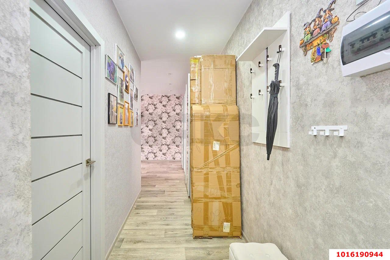 Фото №9: 2-комнатная квартира 60&nbsp;м², 4/5&nbsp;эт. - Краснодар, Прикубанский внутригородской округ, мкр. ЖК Подсолнухи, ул. Сахалинская, 15к6