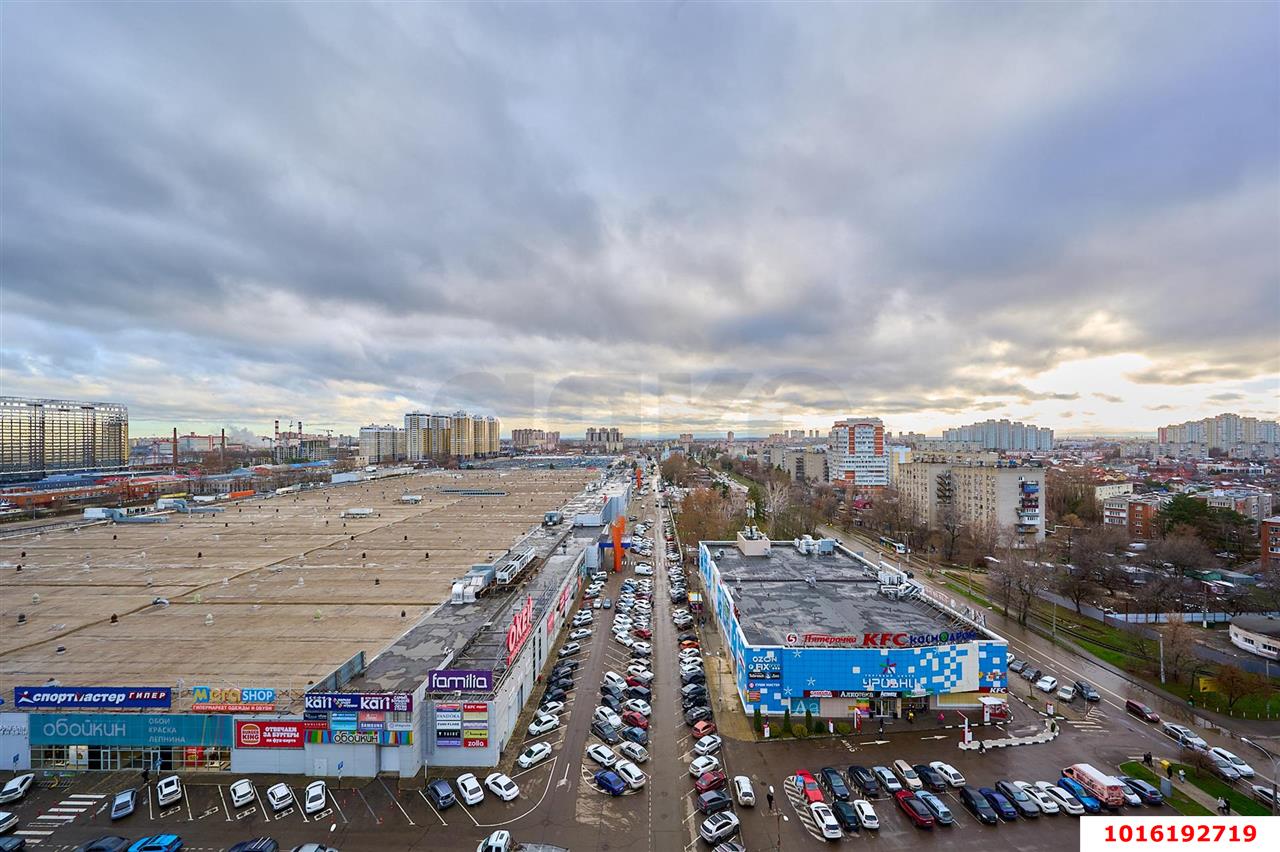 Фото №13: Апартаменты 70&nbsp;м², 13/16&nbsp;эт. - Краснодар, Карасунский внутригородской округ, Хлопчато-бумажный Комбинат, мкр. жилой комплекс Гранд Пэлэс, ул. Уральская, 75/6