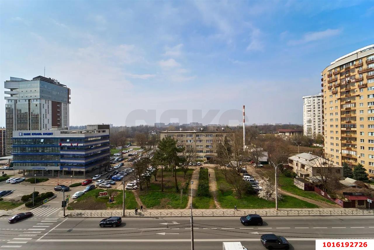 Фото №15: 2-комнатная квартира 99&nbsp;м², 7/16&nbsp;эт. - Краснодар, Западный внутригородской округ, мкр. Центральный, ул. Кубанская набережная, 56