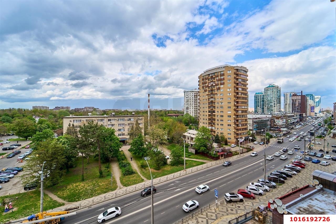 Фото №14: 2-комнатная квартира 99&nbsp;м², 7/16&nbsp;эт. - Краснодар, Западный внутригородской округ, мкр. Центральный, ул. Кубанская набережная, 56