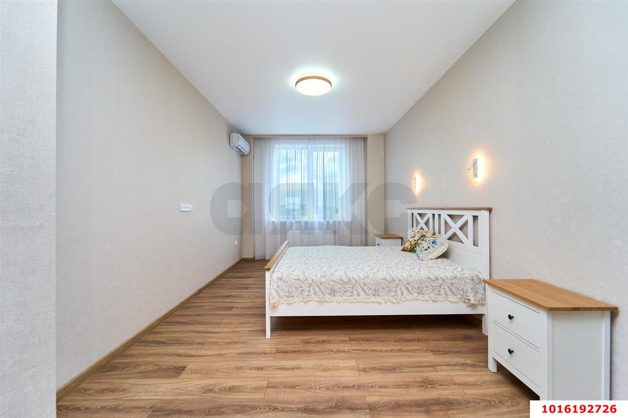 Фото №10: 2-комнатная квартира 99&nbsp;м², 7/16&nbsp;эт. - Краснодар, Западный внутригородской округ, мкр. Центральный, ул. Кубанская набережная, 56
