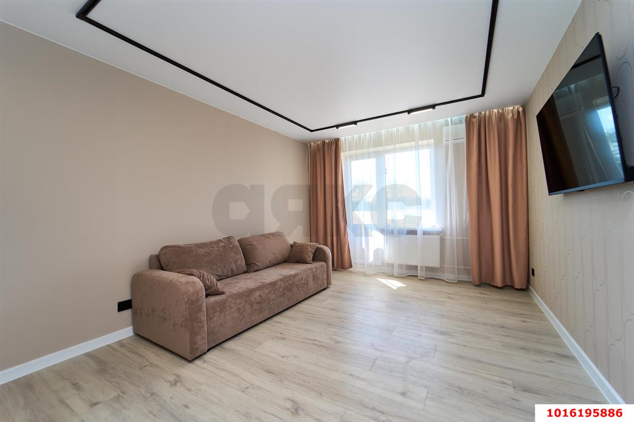 Фото №5: 3-комнатная квартира 75&nbsp;м², 5/16&nbsp;эт. - Краснодар, Прикубанский внутригородской округ, мкр. Микрохирургии глаза, ул. Академика Лукьяненко, 8