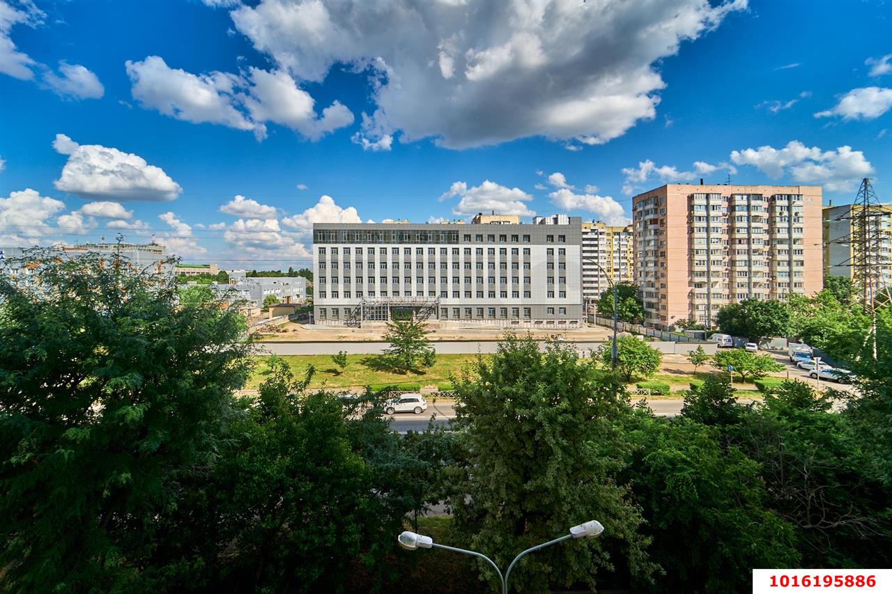 Фото №20: 3-комнатная квартира 75&nbsp;м², 5/16&nbsp;эт. - Краснодар, Прикубанский внутригородской округ, мкр. Микрохирургии глаза, ул. Академика Лукьяненко, 8