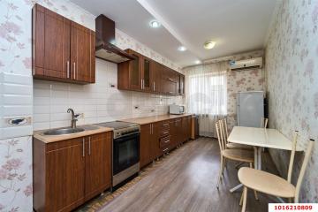 Фото №1: 1-комнатная квартира 41 м², 2/5 эт. - Краснодар, мкр. Славянский, ул. Заполярная, 52