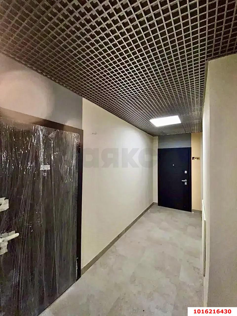 Фото №11: Студия 29&nbsp;м², 4/25&nbsp;эт. - Краснодар, Карасунский внутригородской округ, Камвольно-суконный Комбинат, мкр. ЖК Урал, ул. Уральская, 87/7