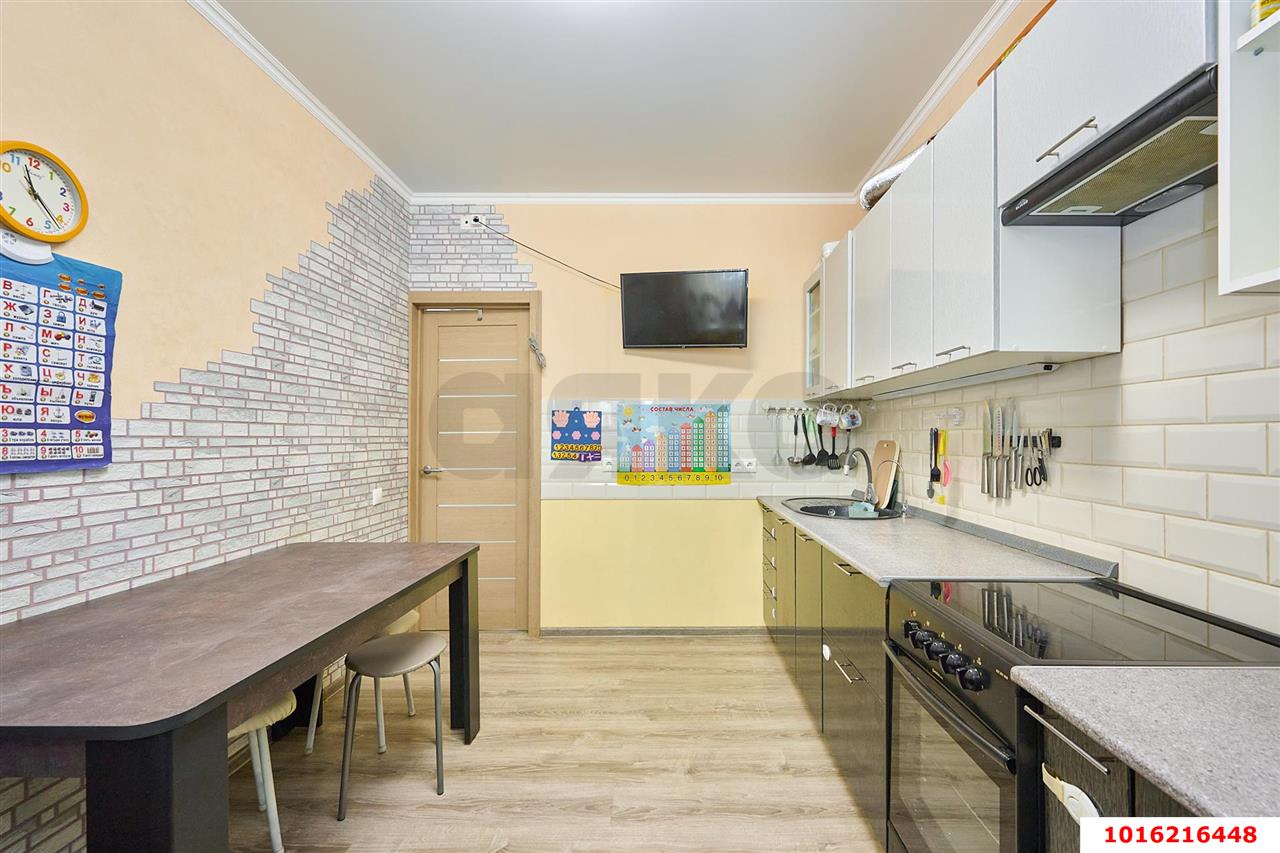 Фото №3: 2-комнатная квартира 54&nbsp;м², 1/3&nbsp;эт. - Краснодар, Прикубанский внутригородской округ, мкр. ЖК Прованс, ул. Генерала Петрова, 39