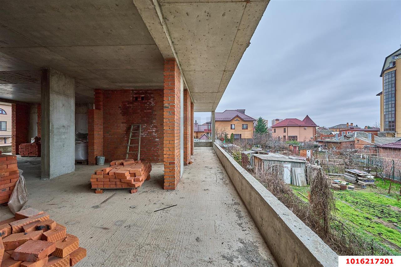 Фото №22: Дом 250&nbsp;м² + 4.4&nbsp;сот., 2&nbsp;эт. - Краснодар, Западный внутригородской округ, мкр. Фестивальный, ул. Карла Маркса, 103
