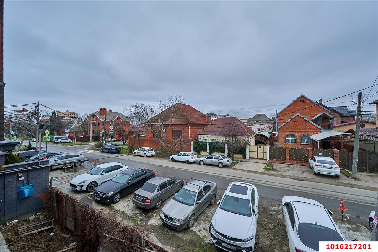 Фото №28: Дом 250&nbsp;м² + 4.4&nbsp;сот., 2&nbsp;эт. - Краснодар, Западный внутригородской округ, мкр. Фестивальный, ул. Карла Маркса, 103