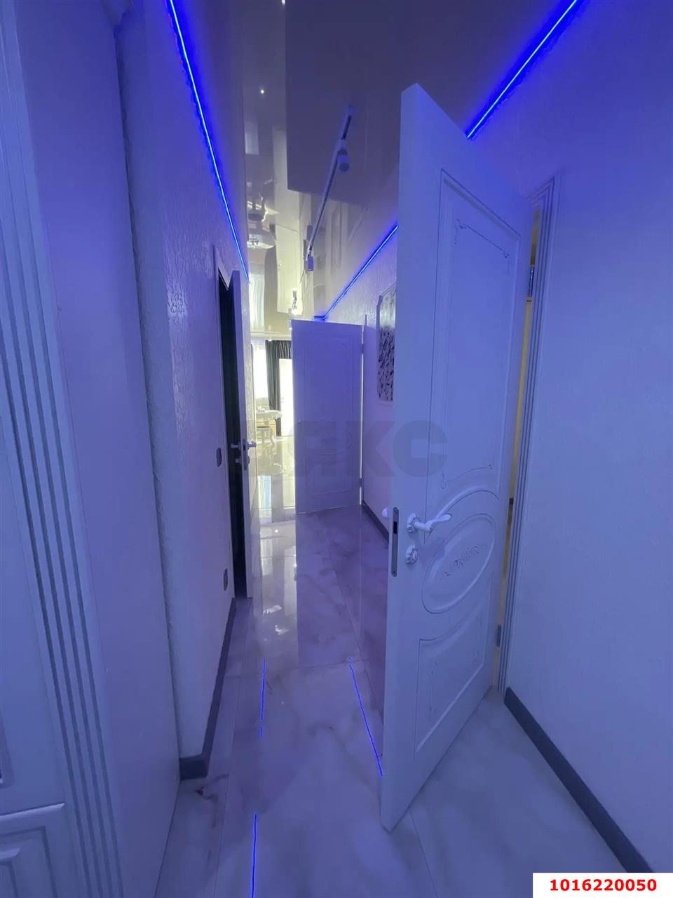 Фото №3: 2-комнатная квартира 54&nbsp;м², 11/16&nbsp;эт. - Краснодар, Прикубанский внутригородской округ, Россинского, мкр. жилой комплекс Red777, ул. Адмирала Крузенштерна, 5к1