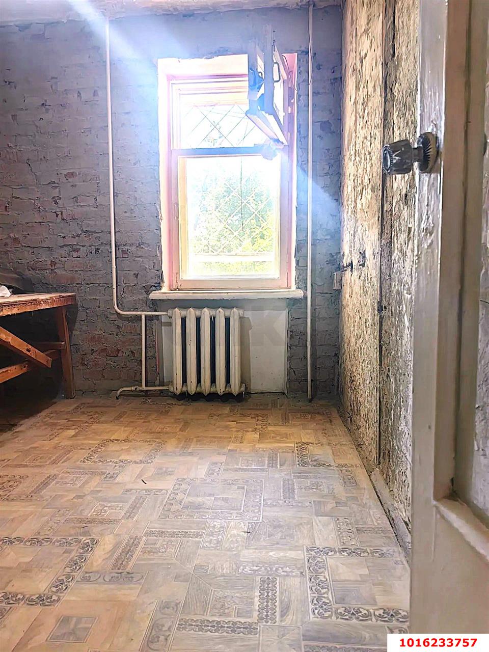 Фото №2: 3-комнатная квартира 56&nbsp;м², 2/9&nbsp;эт. - Краснодар, Карасунский внутригородской округ, мкр. Черёмушки, ул. Ставропольская, 209