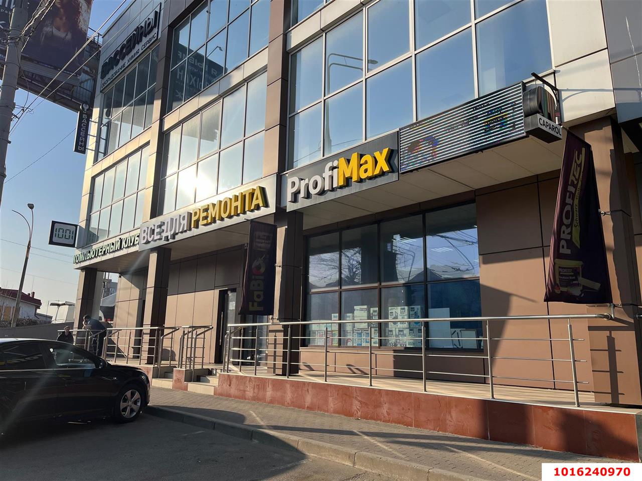 Фото №1: Торговое помещение 160&nbsp;м², 1/3&nbsp;эт. - Краснодар, Карасунский внутригородской округ, ж/м Пашковский, ул. имени В.Н. Мачуги, 56