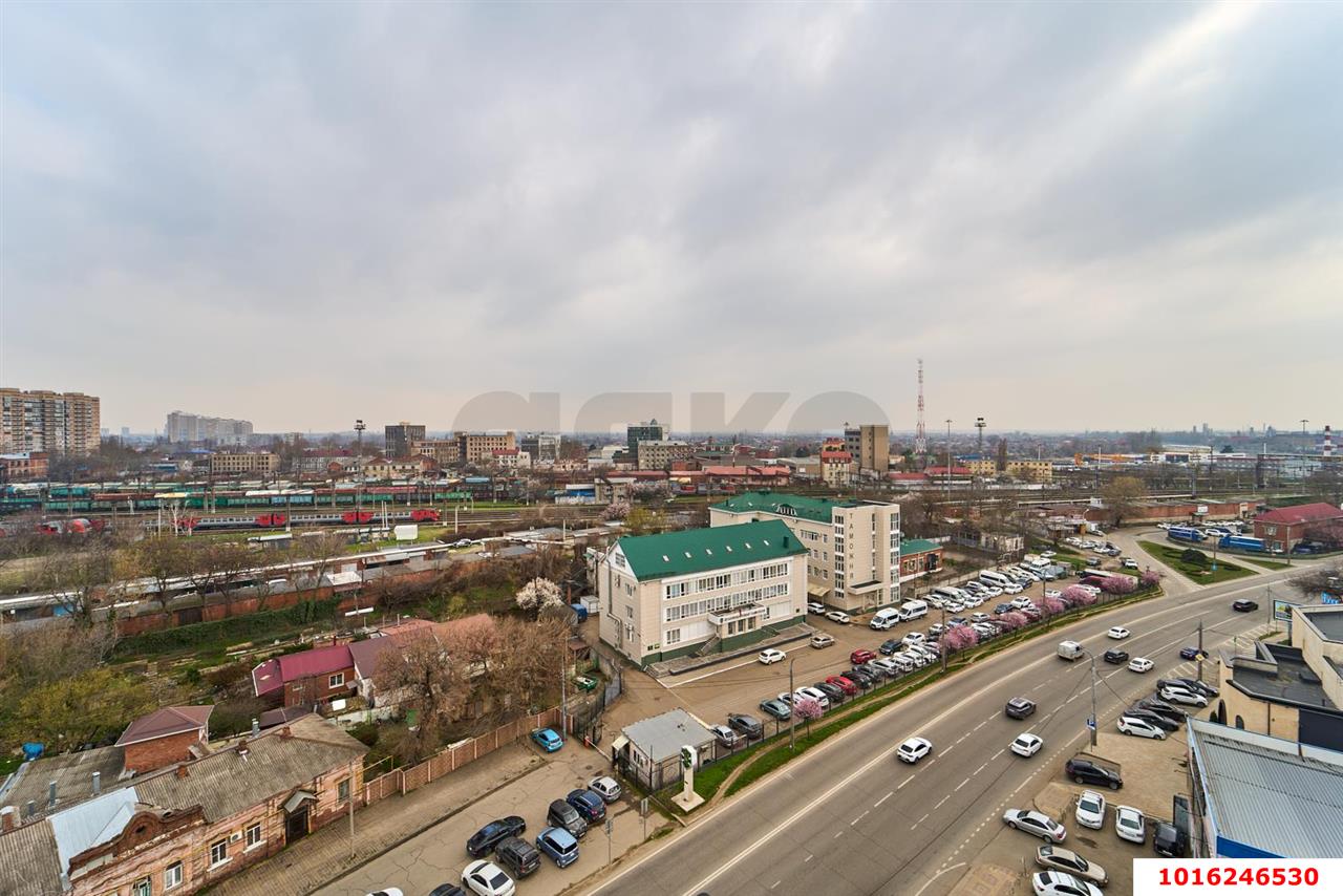 Фото №22: 3-комнатная квартира 105&nbsp;м², 11/16&nbsp;эт. - Краснодар, Центральный внутригородской округ, мкр. Центральный, ул. Суворова, 53
