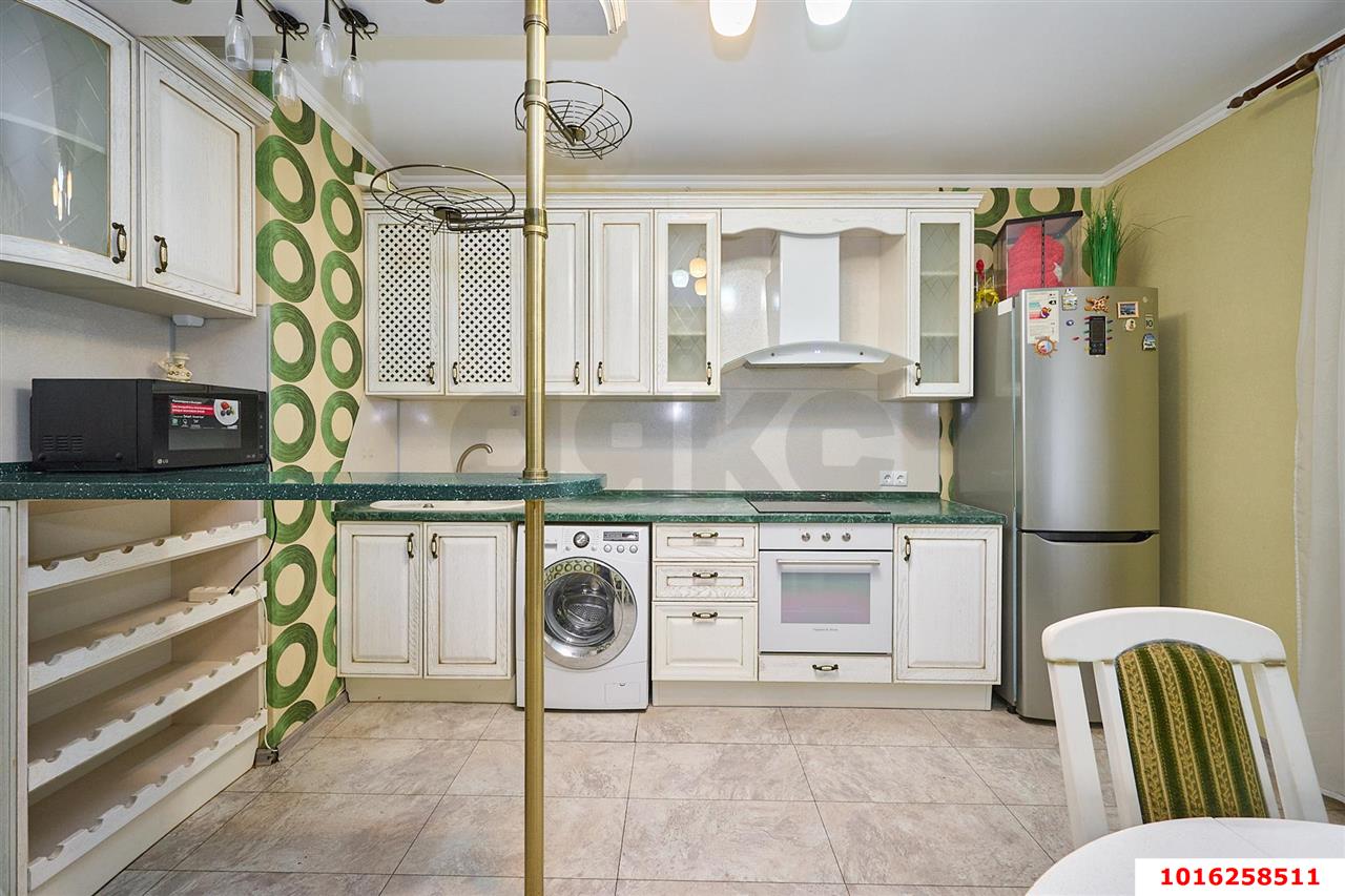 Фото №4: 2-комнатная квартира 70&nbsp;м², 10/18&nbsp;эт. - Краснодар, Карасунский внутригородской округ, ЖК Восток, ж/м Пашковский, ул. Лавочкина, 19