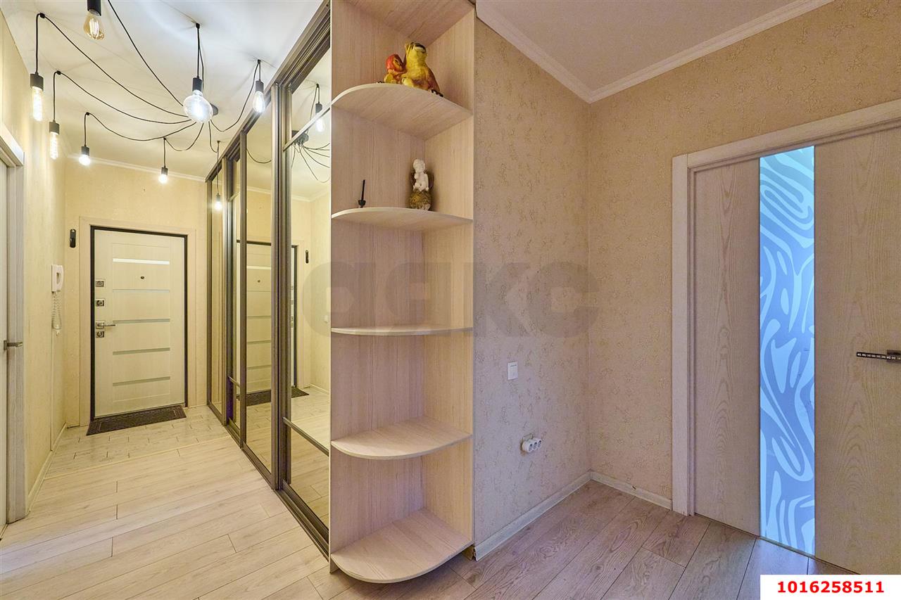 Фото №18: 2-комнатная квартира 70&nbsp;м², 10/18&nbsp;эт. - Краснодар, Карасунский внутригородской округ, ЖК Восток, ж/м Пашковский, ул. Лавочкина, 19