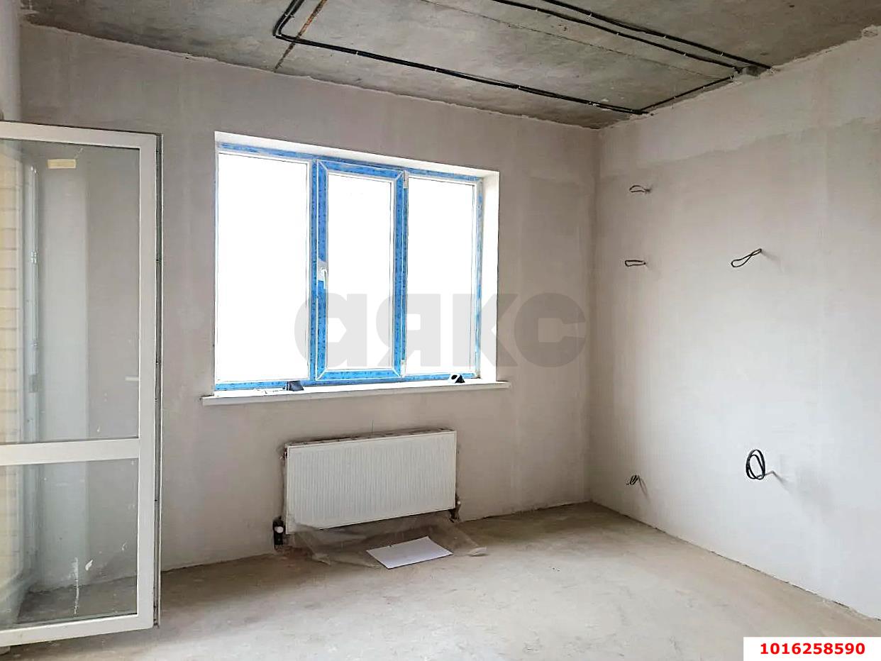 Фото №5: 3-комнатная квартира 81&nbsp;м², 8/9&nbsp;эт. - Краснодар, Прикубанский внутригородской округ, мкр. Музыкальный, ул. Московская, 158/4
