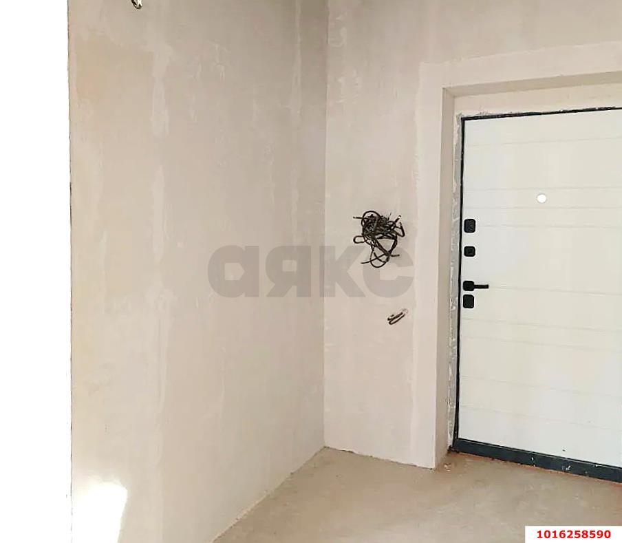 Фото №8: 3-комнатная квартира 81&nbsp;м², 8/9&nbsp;эт. - Краснодар, Прикубанский внутригородской округ, мкр. Музыкальный, ул. Московская, 158/4