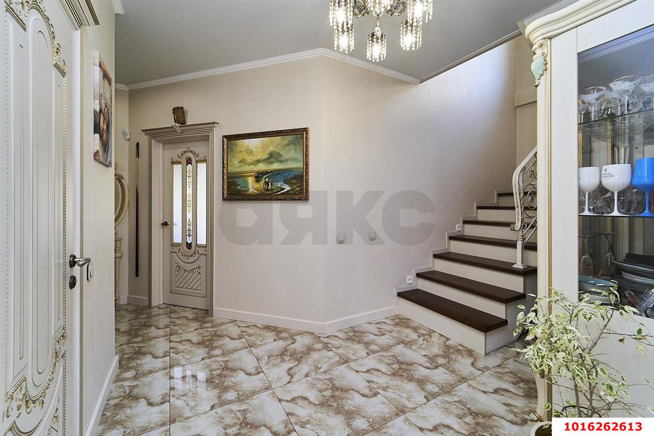 Фото №9: Дом 128&nbsp;м² + 4.5&nbsp;сот., 2&nbsp;эт. - Яблоновский, мкр. КП Солнечный берег, ул. 1-я Кубанская, 27