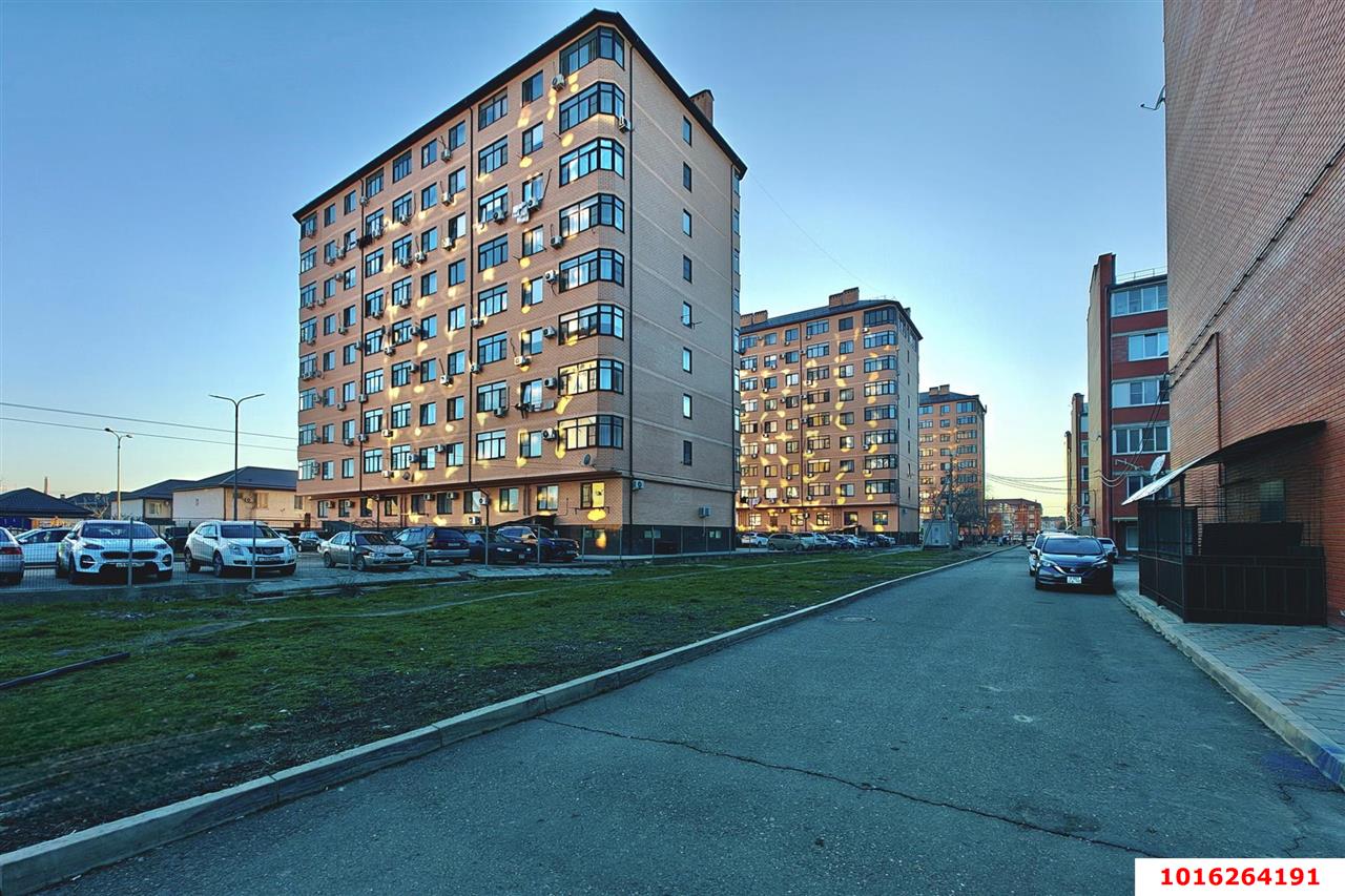 Фото №3: Коммерческая земля 2.5&nbsp;сот. - Яблоновский, ул. Гагарина, 190/2к3