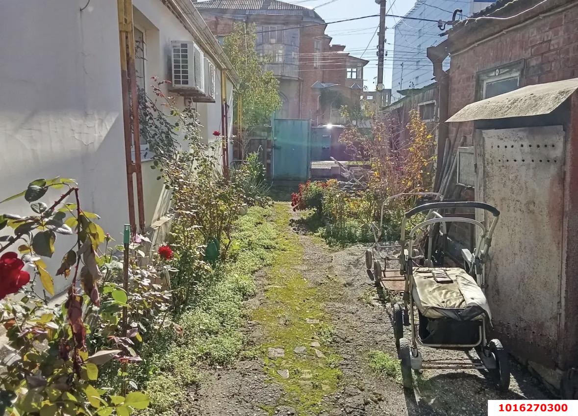 Фото №6: Дом 42&nbsp;м² + 3&nbsp;сот., 1&nbsp;эт. - Краснодар, Центральный внутригородской округ, мкр. Центральный, ул. Новокузнечная, 83
