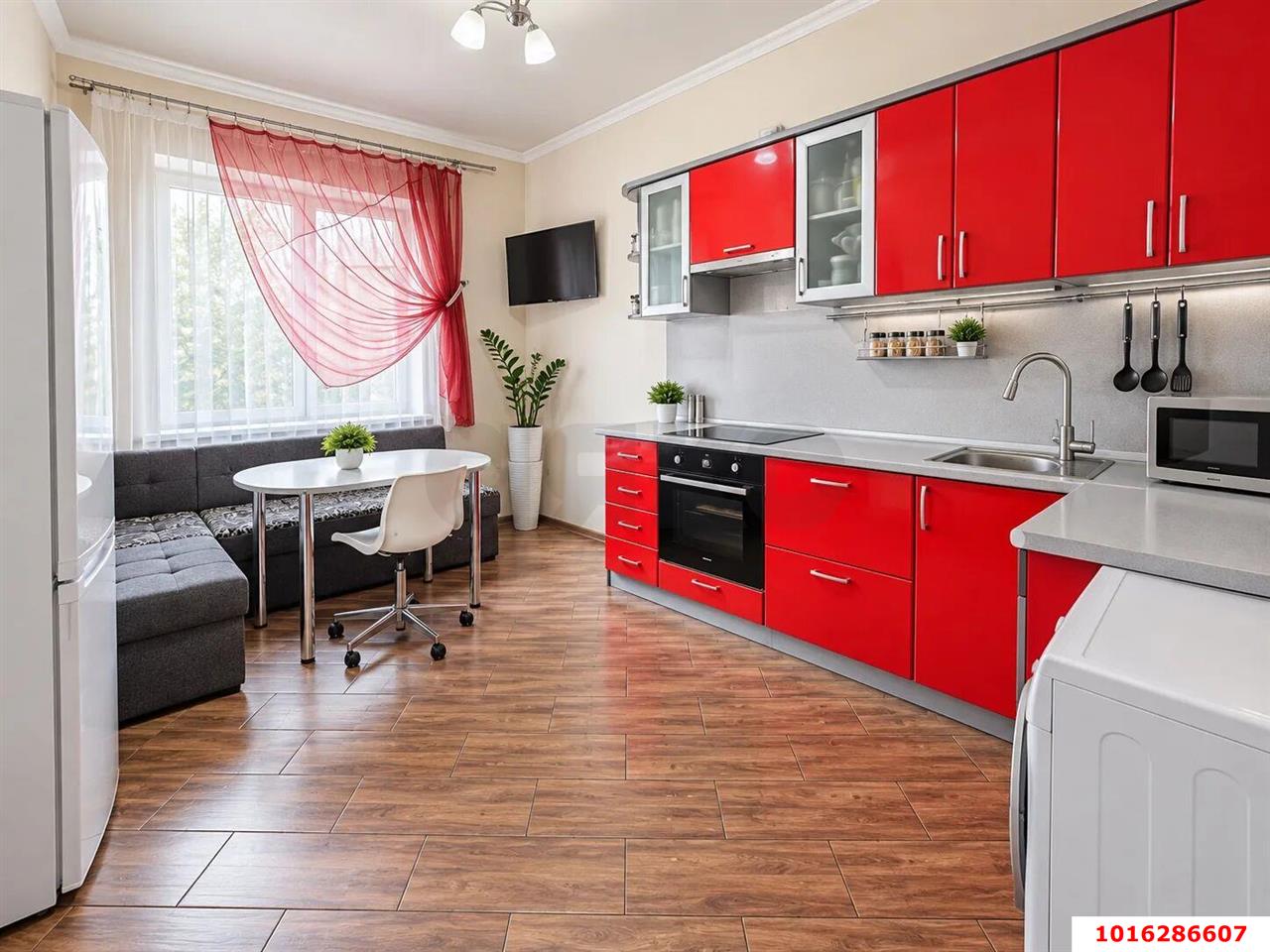 Фото №2: 2-комнатная квартира 54&nbsp;м², 2/3&nbsp;эт. - Российский, мкр. Прикубанский внутригородской округ, ул. Ратной Славы, 40