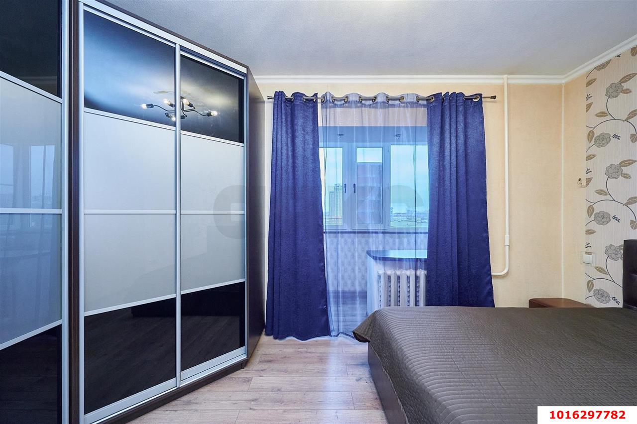 Фото №8: 2-комнатная квартира 57&nbsp;м², 7/10&nbsp;эт. - Краснодар, Центральный внутригородской округ, мкр. Центральный, ул. Хакурате, 10к2